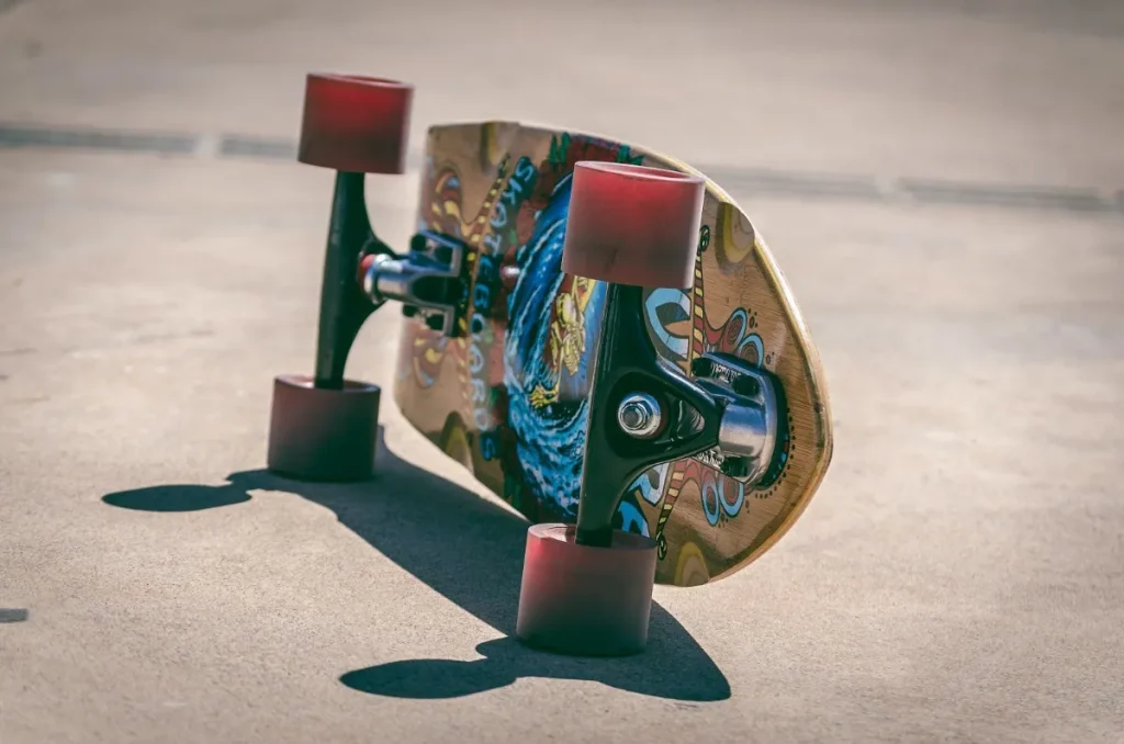 Planche À Roulettes Électrique : La Meilleur Pour Les Adolescents 10 planche a roulettes électrique